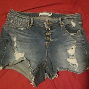 Torrid distressed denim shorts